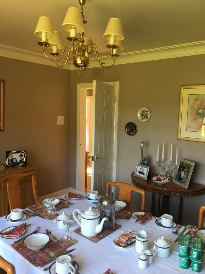 Rose Villa Bed And Breakfast Форфар Екстериор снимка